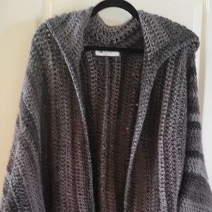Elegant Gray Hooded Women's Cardigan